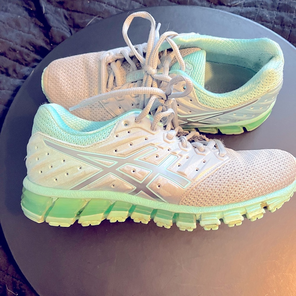 Asics Gel Quantum tennis shoes